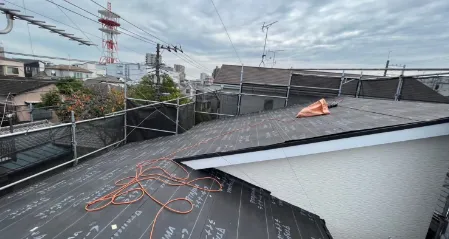 ルーフィング（防水シート）張り替え